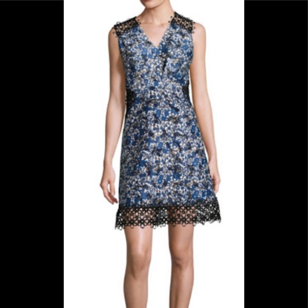 Elie Tahari “Aria” blue/white floral brocade dress